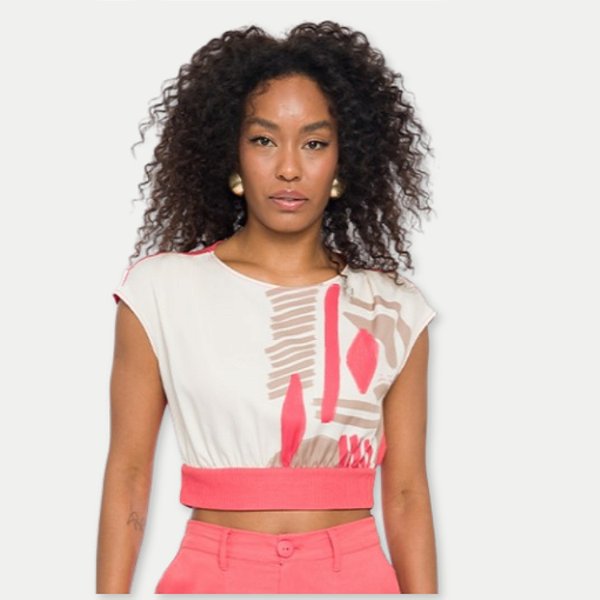 BLUSA DOCE TRAMA MANGA CURTA ESTAMPADA SALÃO FEMININA ADULTO