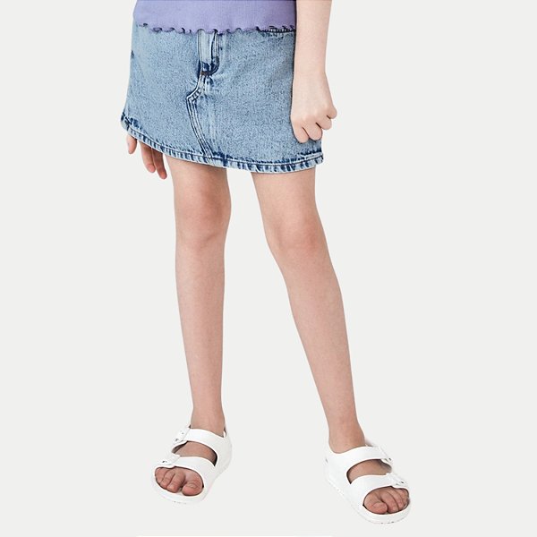 SHORT SAIA HERINGKIDS JEANS CLARO BRUTO BÁSIC FEMININA INFANTIL