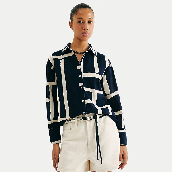 CAMISETE HERING MANGA LONGA COMFORT ALGODÃO ESTAMPADA AZUL MARINHO FEMININA ADULTO