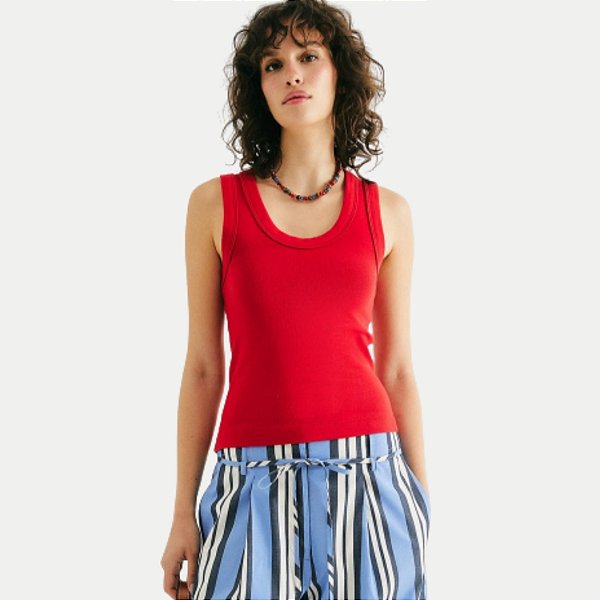 BLUSA HERING REGATA VERMELHA MALHA CANELADA FEMININA ADULTO