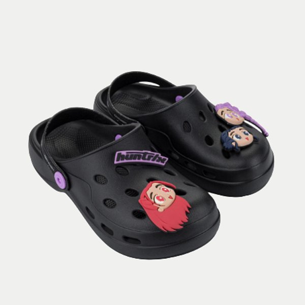 SANDALIA GRENDENE GUERREIRAS DO K-POP CLOG PRETO FEMININO INFANTIL