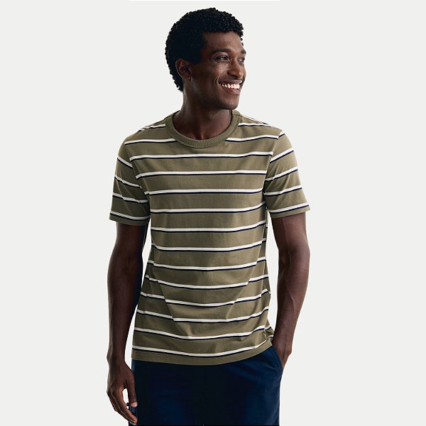 CAMISETA HERING MANGA CURTA COMFORT ALGODÃO LISTRADA VERDE MASCULINO ADULTO