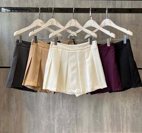 SAIA COLEGIAL/ SHORT POR DENTRO