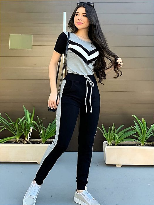 Conjunto Feminino Manga Curta