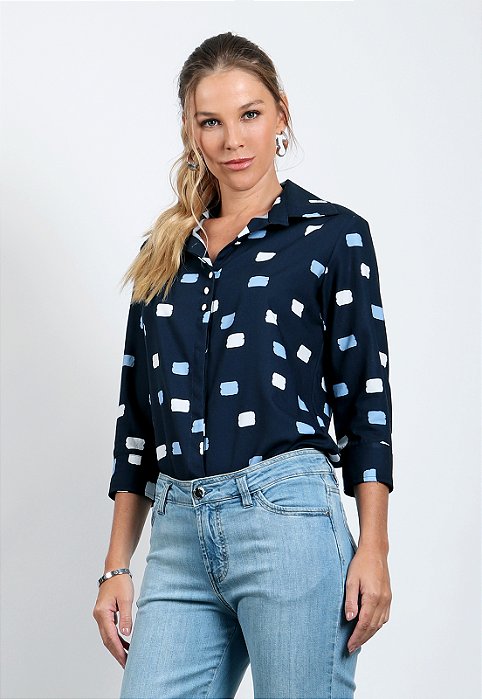 CAMISA ESTAMPA QUADRADA