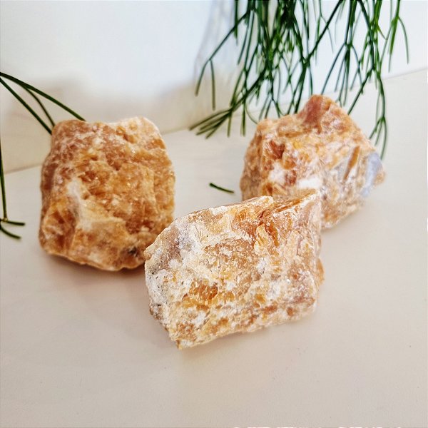 Calcita Laranja Bruta