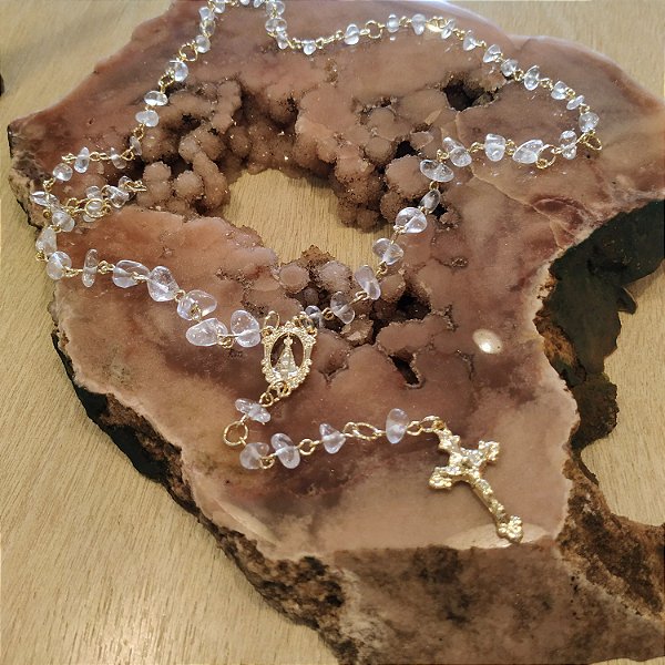 Terço Cristal de  Quartzo - Dourado