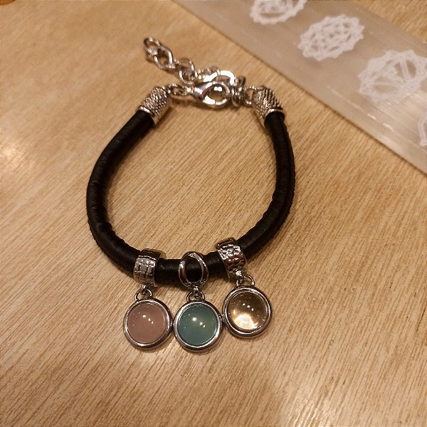 Pulseira de Couro Preta 3 Pedras Ágata Azul, Quartzo Rosa, Cristal de Quartzo - Ródio Branco