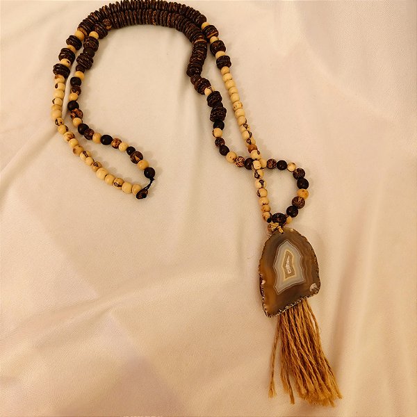 Colar de Mesa Porto Madero com Chapa de Ágata