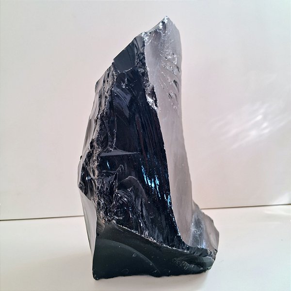 Obsidiana Negra Bruta - Base Serrada