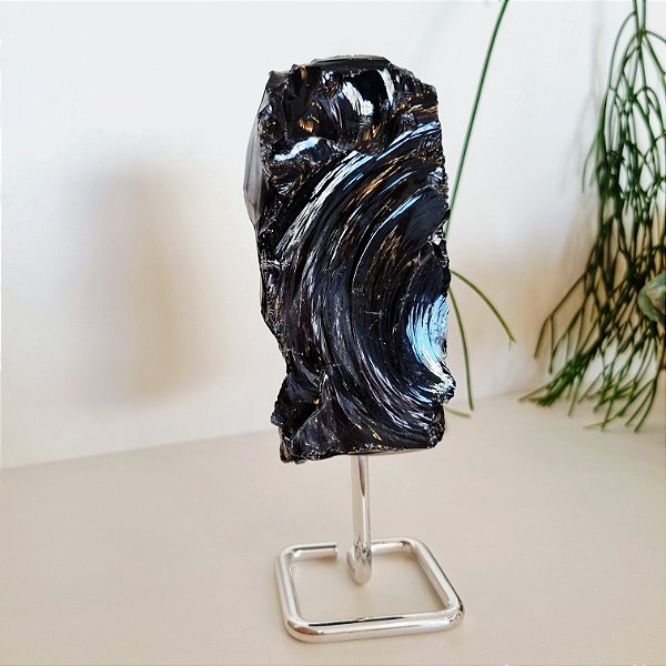 Obsidiana Negra Bruta - Base de Ferro