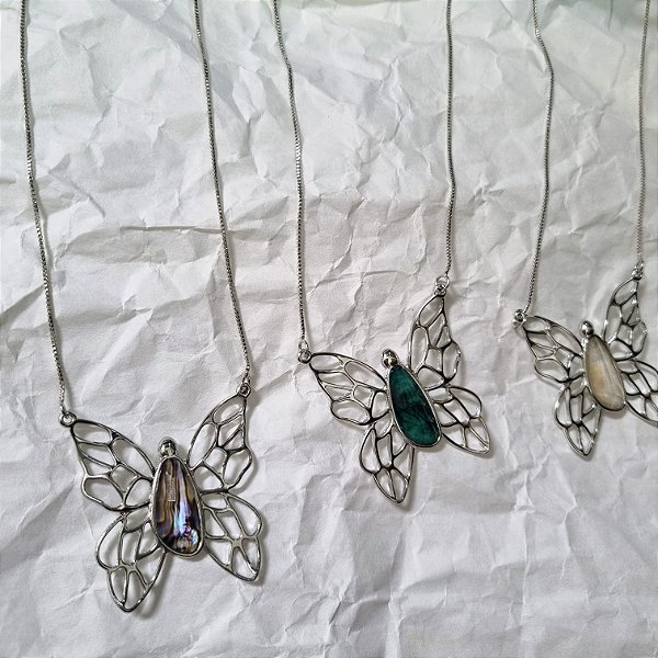 Colar Facetado Borboleta - Ródio Branco