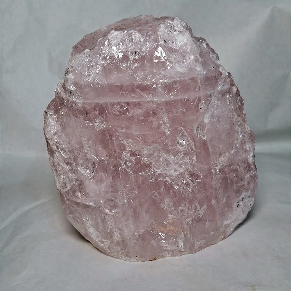 Quartzo Rosa Bruto - Base Serrada