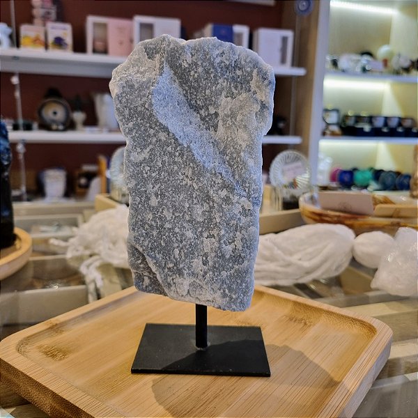 Quartzo Azul Bruto - Base de Ferro