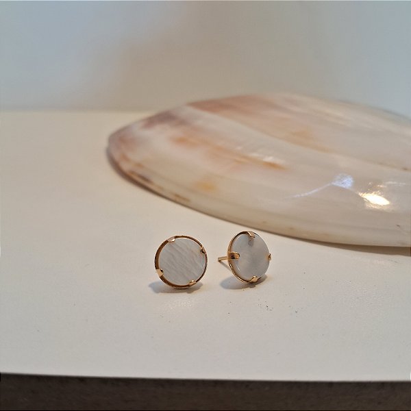 Brinco Garra Pérola - Folheado a Ouro