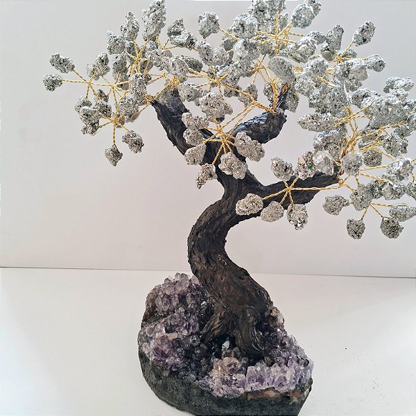 Árvore Pirita - Base Ametista - 36 Galhos
