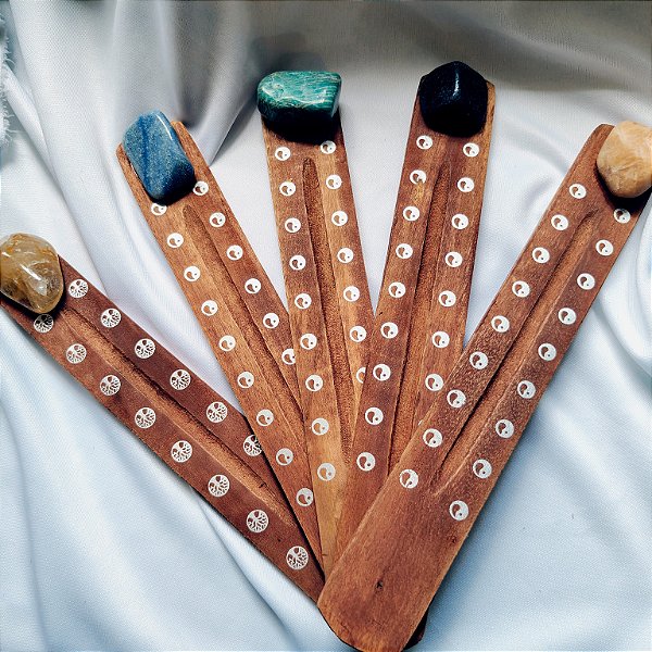 Incensário Régua Madeira e Cristais Rolados