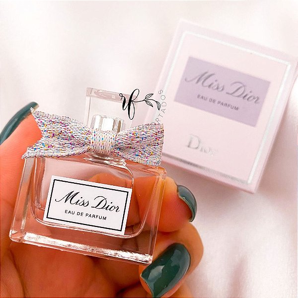 Dior - Miniatura Perfume Miss Dior Feminino Edp 5ml - RF Importados -  Produtos Importados de Beleza e Cuidados Pessoais