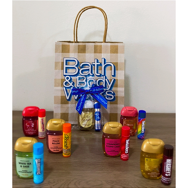 Kit Álcool Em Gel + Lip Balm Hidratante Labial