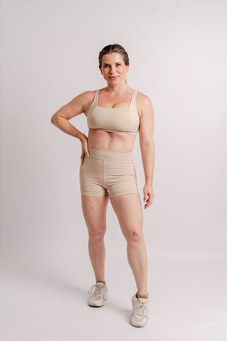 Top Julia Duna