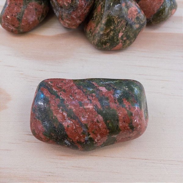 Unakita polida (3 a 4 cm)