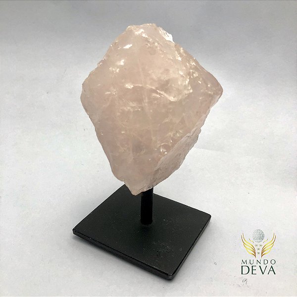 Quartzo Rosa natural na base