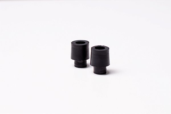 BATENTE DE BORRACHA PRETO 19X14MM COR PRETO PARA PVC