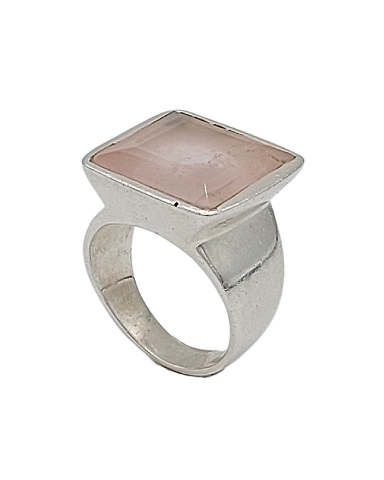 Anel de Prata com Quartzo Rosa Quadrado
