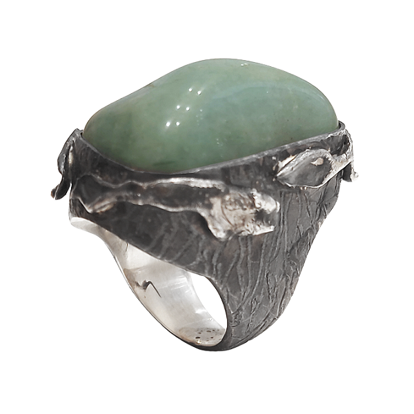 Anel em prata 925 oxidada com quartzo verde natural