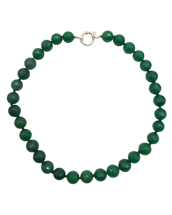 Colar de Jade com Fecho de Boia