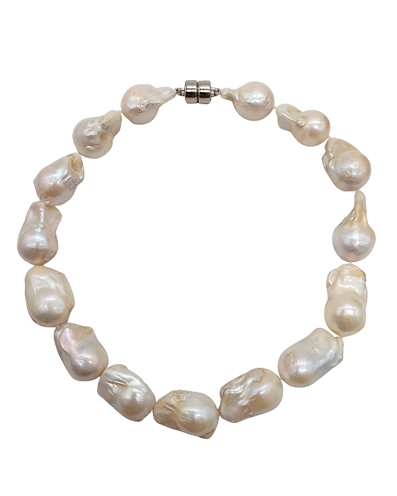 Colar de Pérolas Barrocas com Fecho de Ímã