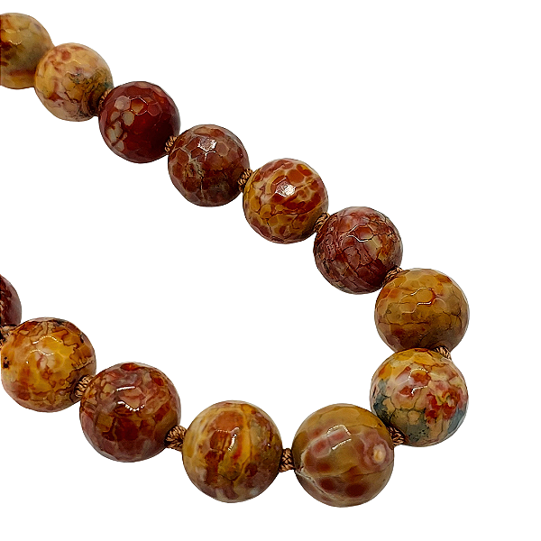 Colar de Jaspe com Fecho Boia