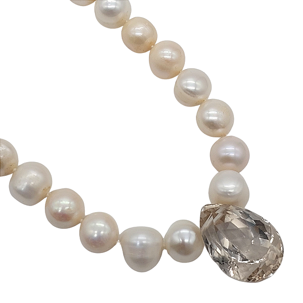Colar de Pérolas com Cristal Acitrinado