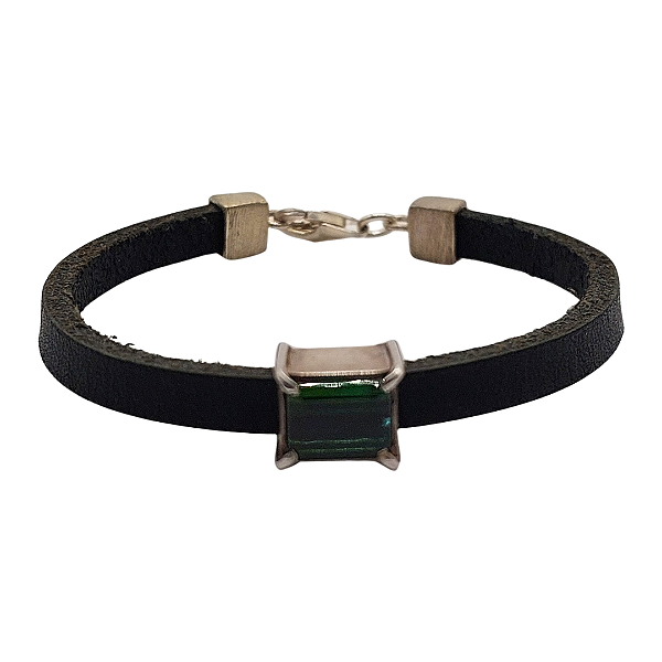 Pulseira de Couro com Pingente Retangular de Turmalina