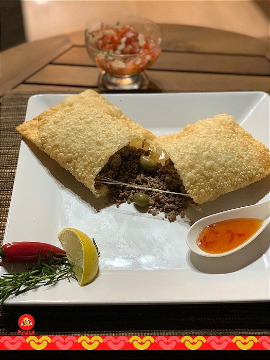 Pastel de Carne c/ Mussarela