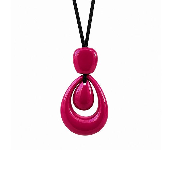 Colar longo Márcia Pouso resina gota rosa pink