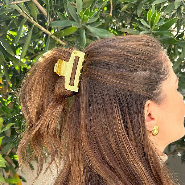 Piranha de cabelo Bianca retangular m dourado 05 288