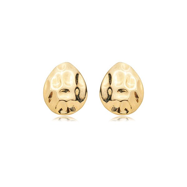 Brinco gota metal martelado ouro semijoia BZ21287AU