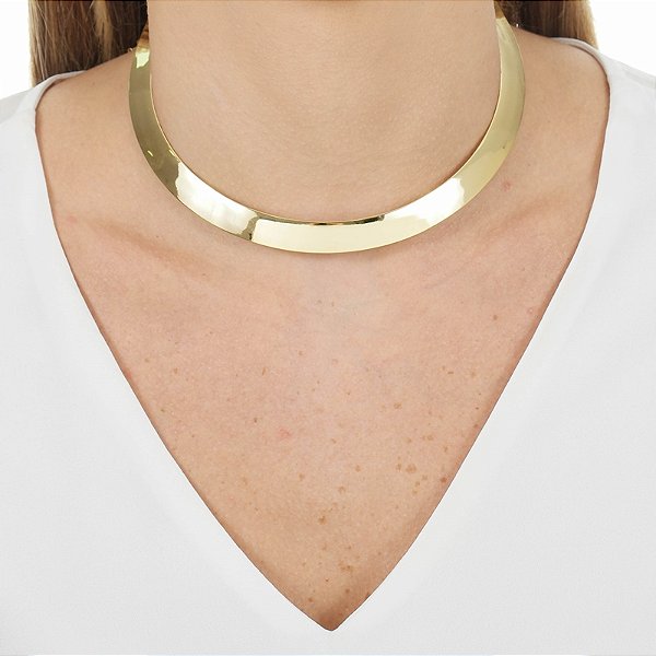 Colar aro grosso metal ouro semijoia 7299