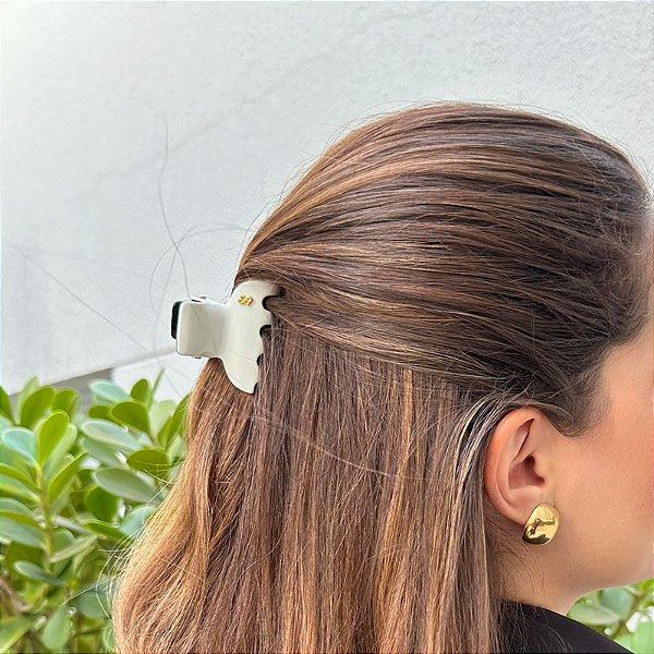 Piranha de cabelo Bianca acrílico branco com preto 05 067