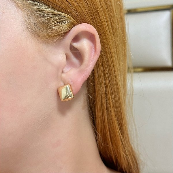 Brinco retangular ouro semijoia