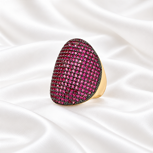 Anel Oval com Micro Zircônias Pink Cravejadas Semijoia