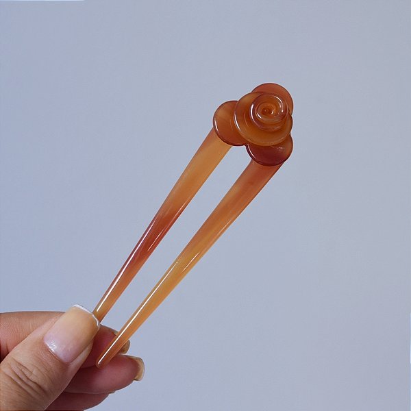 Pente coque flor acetato caramelo