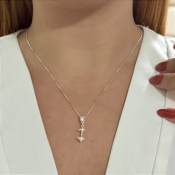 Colar com berloque peso halter prata 925