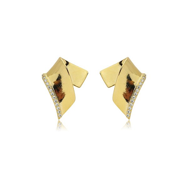 Brinco metal curvado zircônia ouro semijoia