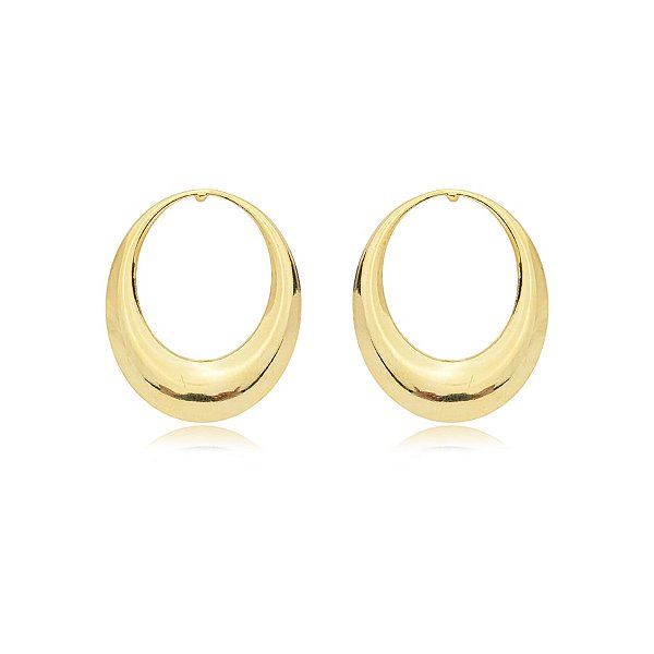 Brinco oval metal vazado ouro semijoia