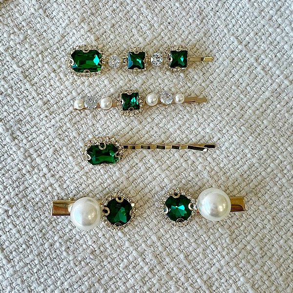 Kit presilhas cristais verde pérola metal dourado 5 peças