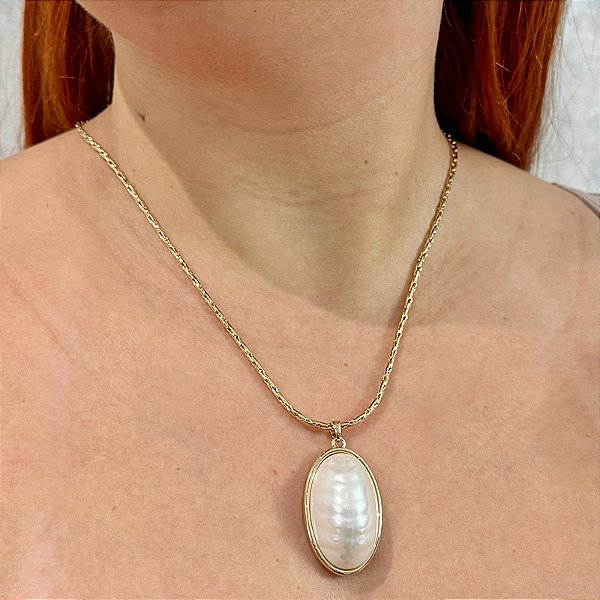 Colar oval pérola ouro semijoia XL 2285