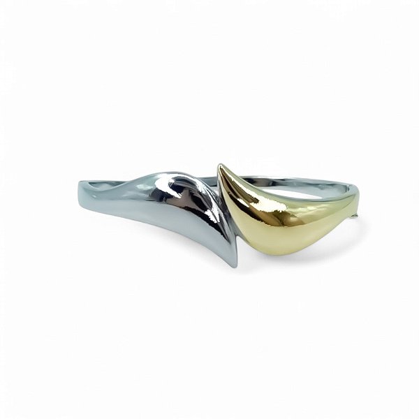 Bracelete liso curvado ródio e ouro semijoia 2908