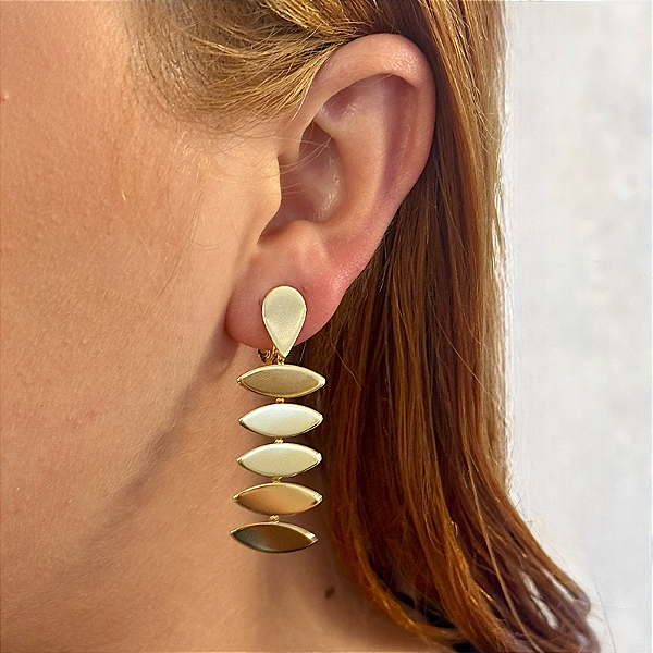 Brinco pressão navete ouro semijoia BI29156